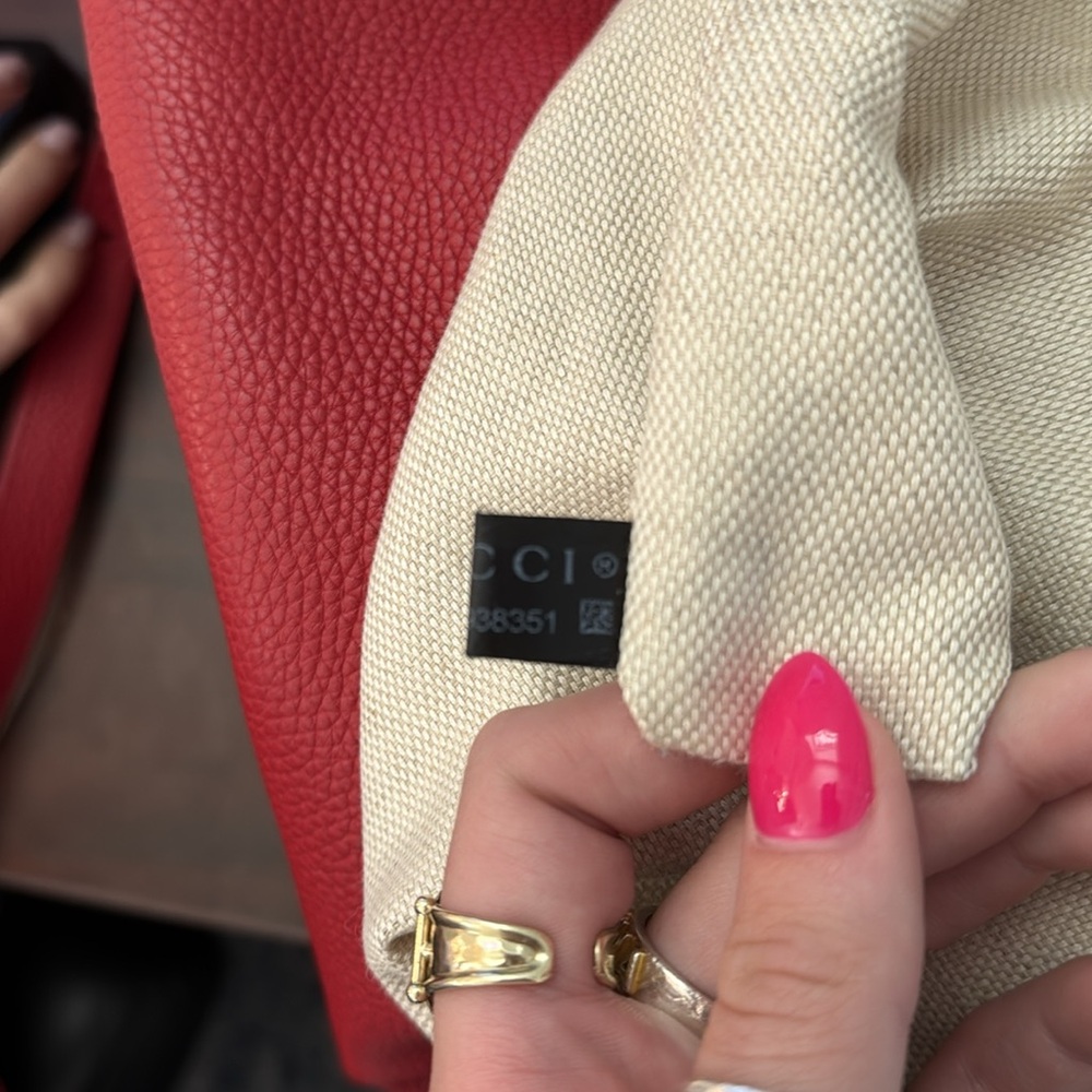 Gucci Red Soho Leather Hobo Bag - Picture 12 of 16